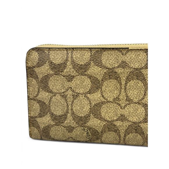 Coach Vintage Leather Monogram Long Wallet - Picture 4 of 9